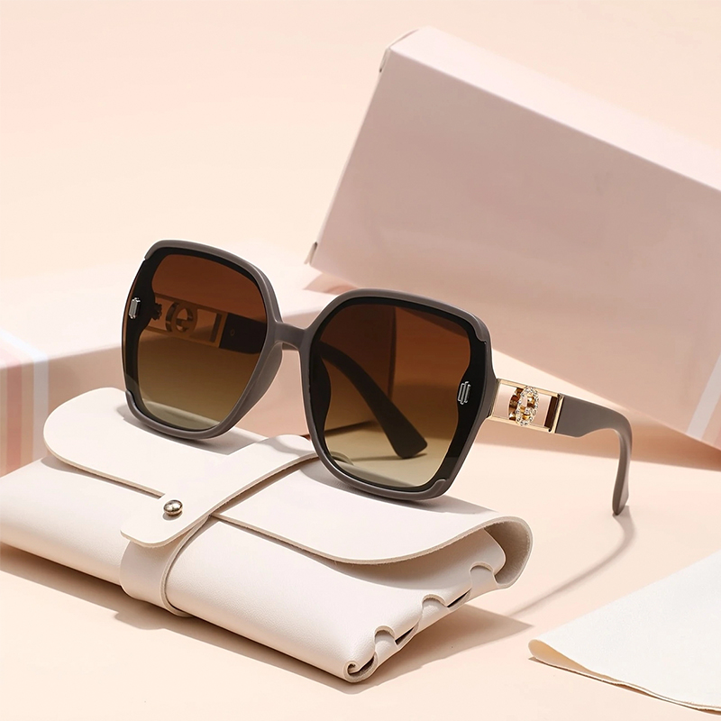 Women's Classic Retro Rectangu - Tablet Accessories Aesthetic 评论和价格